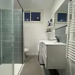 Cosy Proche Nantes Apartment